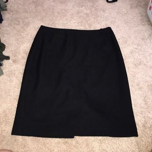 Gorgeous fitted skirt